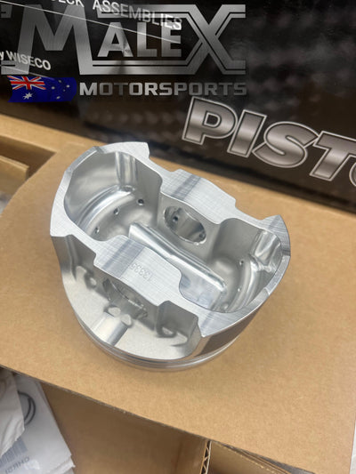 BTR WISECO PISTON SET LS2 L98 - 4.000’’ BORE - 3.622’’ STROKE - 6.098’’ ROD - 3CC