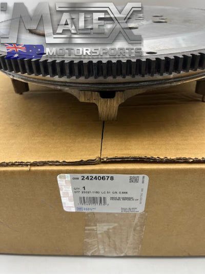 Luk Gm Oem Heavy Duty Clutch Kit Suits Ls1 Ls2 L98 Ls3 Vt Vx Vy Vz Ve T56 (Copy)